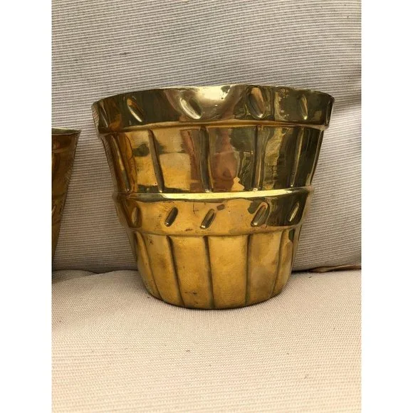 Vintage Wall Pocket Pair Raymor Bucket Shape Tradition by Raymor India Metalware - Picture 3 of 10